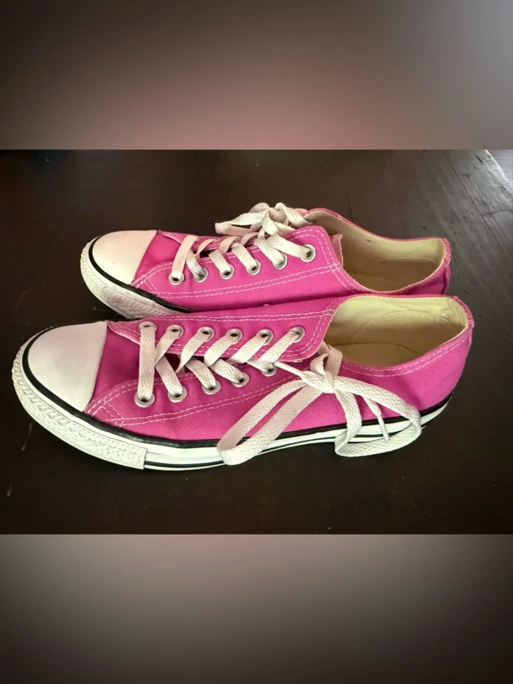 Hot pink converse 7.5 women’s - Picture 4 of 8